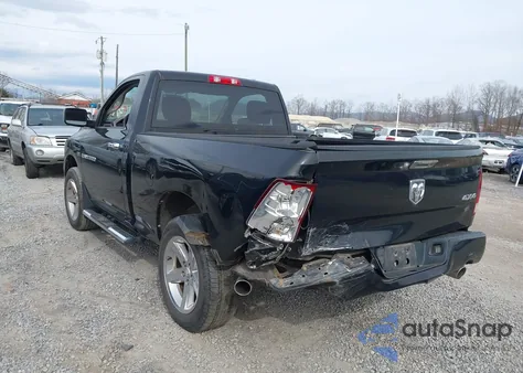 2012 Ram 1500 St z USA, uszkodzony, nr VIN 3C6JD7AT0CG159182